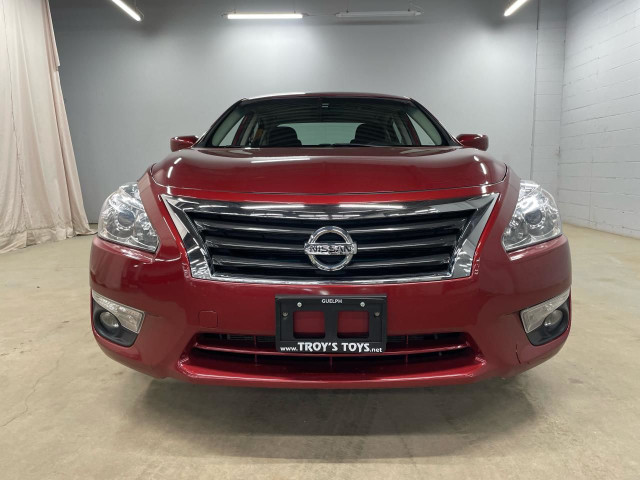 2014 Nissan Altima 2.5 SV in Cars & Trucks in Guelph - Image 2