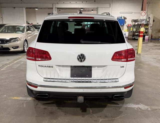 2016 VOLKSWAGEN Touareg VR6 Lux/CUIR/TOIT PANO/NAVI/CAMERA/BLTH/ in Cars & Trucks in City of Montréal - Image 3