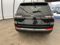 New 2022 Jeep Grand Cherokee 4xe Engine: 2.0L DOHC I-4 DI Turbo PHEV engine Transmission: 8-Speed Au... (image 5)