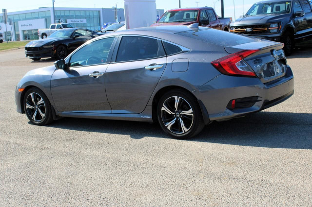 2017 Honda Civic Touring in Cars & Trucks in Medicine Hat - Image 3