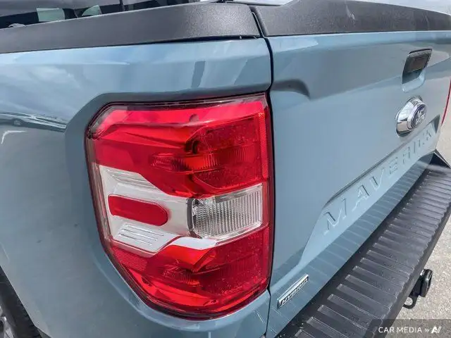 2022 Ford Maverick XLT | Low KM | Tonneau Cover | Carplay in Cars & Trucks in Cambridge - Image 12