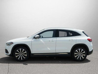 This Mercedes-Benz GLA boasts a Intercooled Turbo Premium Unleaded I-4 2.0 L/121 engine powering thi... (image 8)