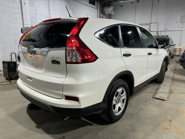 2015 Honda CR-V LX in Cars & Trucks in City of Montréal - Image 4