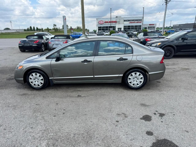 2006 Honda Civic DX-G, AUTO, SEDAN, ONLY 74,000KMS, CERTIFIED in Cars & Trucks in London - Image 2