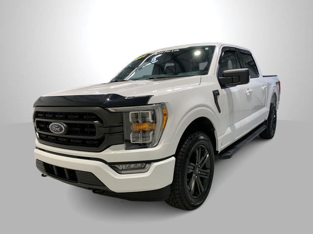 2021 Ford F-150 XLT 4WD SuperCrew 5.5' Box for sale in Cars & Trucks in Moncton