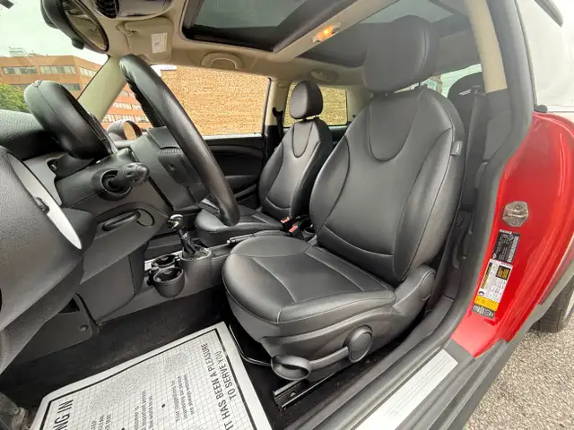 2012 MINI Cooper Hardtop 2dr Cpe Classic in Cars & Trucks in City of Toronto - Image 17