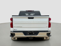 Discover the versatility and reliability of the 2022 Chevrolet Silverado Short Box Crew Cab, now ava... (image 3)
