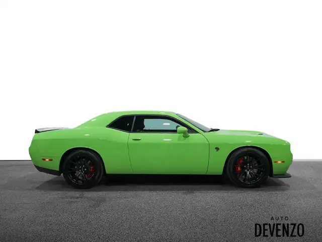 2015 Dodge Challenger SRT Hellcat BRAND NEW! 6 Speed Manual Trem in Cars & Trucks in Laval / North Shore - Image 3