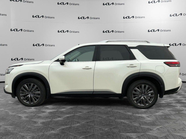 2022 Nissan Pathfinder in Cars & Trucks in Ottawa - Image 2