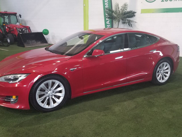 2016 Tesla Model S 75D AWD dans Autos et camions  à Laval/Rive Nord - Image 4