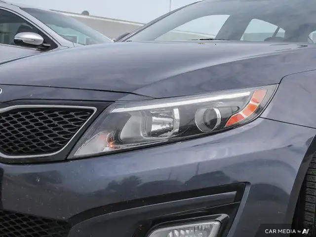 2014 Kia Optima LX in Cars & Trucks in London - Image 14