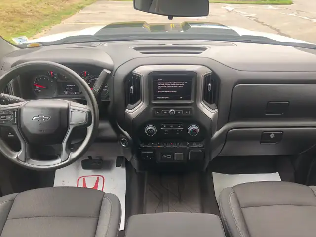 2024 Chevrolet Silverado K1500 Custom Trail Boss - Leather Seats in Cars & Trucks in Annapolis Valley - Image 13