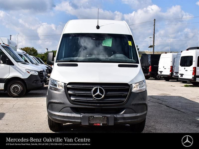2022 Mercedes-Benz Sprinter Cargo Van in Cars & Trucks in Oakville / Halton Region - Image 4