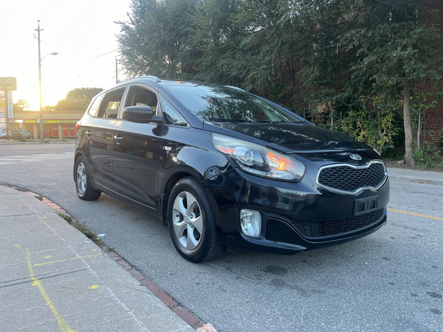 2015 Kia Rondo LX in Cars & Trucks in City of Toronto - Image 3