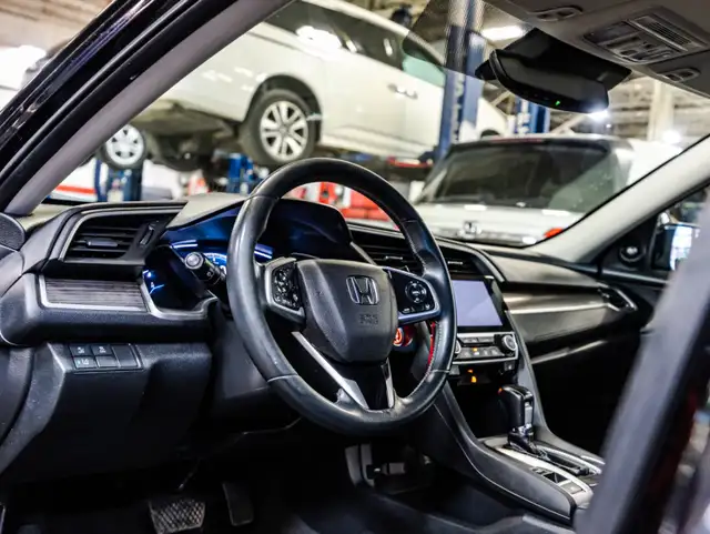 2020 Honda Civic Touring | TOIT OUVRANT | CUIR | GARANTIE 10 ANS in Cars & Trucks in City of Montréal - Image 22