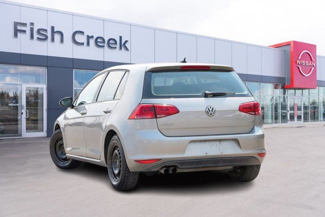 2016 Volkswagen Golf 1.8 TSI Comfortline | One Owner | W+S in Cars & Trucks in Calgary - Image 4