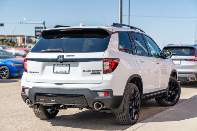  2024 Honda Passport Black Edition in Cars & Trucks in Edmonton - Image 2