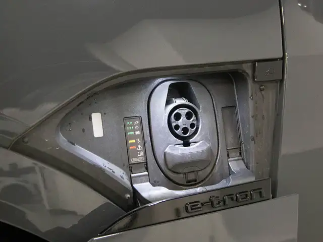 2024 Audi Q8 e-tron BANG OLUFSEN | 21 WHEELS | PANO in Cars & Trucks in Mississauga / Peel Region - Image 40