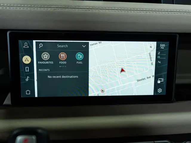 2023 Land Rover Defender 110 SE/PANO/360 CAM/MERIDIAN/CARPLAY/CL in Cars & Trucks in Mississauga / Peel Region - Image 32