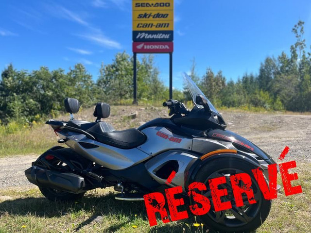 2013 Can-Am SPYDER RS-S SE5 in Touring in Laval / North Shore