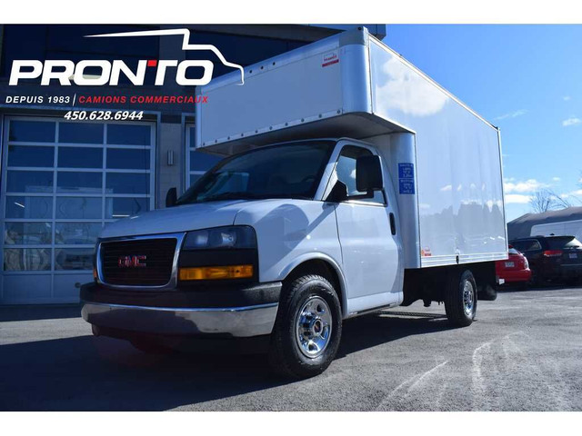  2018 GMC Savana 3500 ** Cube 12 pieds deck ** V6 ** 4.3 L ** in Cars & Trucks in Laval / North Shore - Image 3