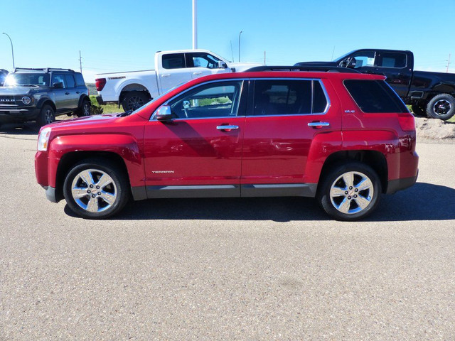 2015 GMC Terrain SLE AWD in Cars & Trucks in Medicine Hat - Image 4