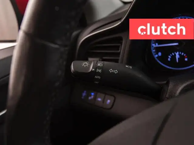 2019 Hyundai Elantra Preferred w/Sun & Safety Package w/Apple Ca dans Autos et camions dans Ville de Toronto - Image 22