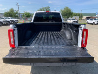 Super Duty F-350 SRW XLT 4WD Crew Cab 8' Box, 18" Aluminum Wheels, 6.7L V8 Turbo Diesel, 10-Speed Au... (image 4)