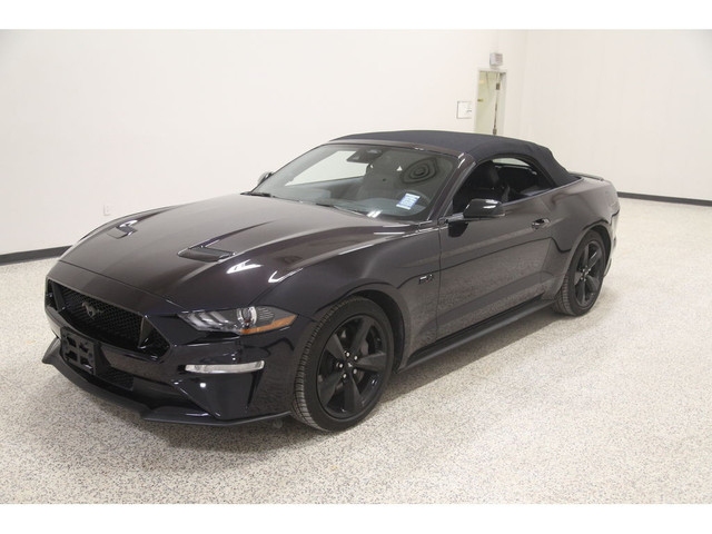  2023 Ford Mustang GT Pr Conv./MUSTANG NITE PONY PKG/VOICE ACTIV in Cars & Trucks in Gatineau - Image 3