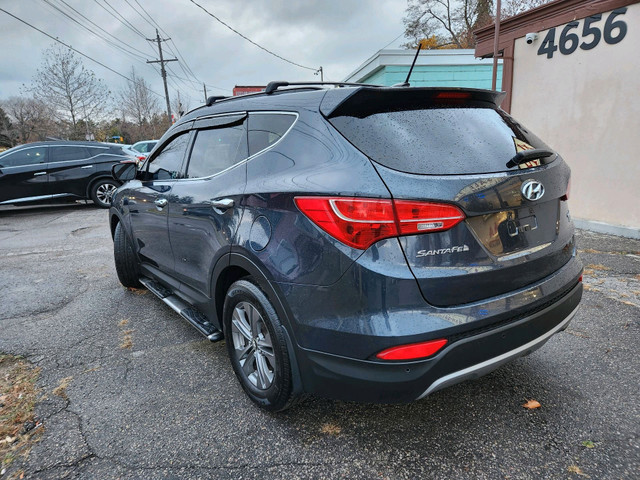 2013 Hyundai Santa Fe AWD 4dr 2.4L Auto Premium *Ltd Avail* HTD  in Cars & Trucks in Oshawa / Durham Region - Image 2