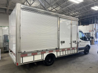 FORD TRANSIT 350 2016 CUBE REEFER GROUPE ÉLECTRIQUE COMPLET AVEC PLUSIEURS COMPARTIMENT RÉFRIGÉRER G... (image 2)