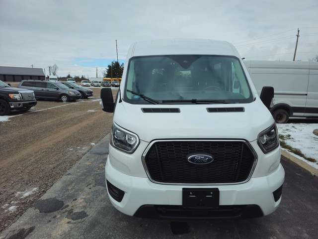  2023 Ford Transit Passenger Wagon Transit, Med Roof, XLT, 15 Pa in Cars & Trucks in Chatham-Kent - Image 3