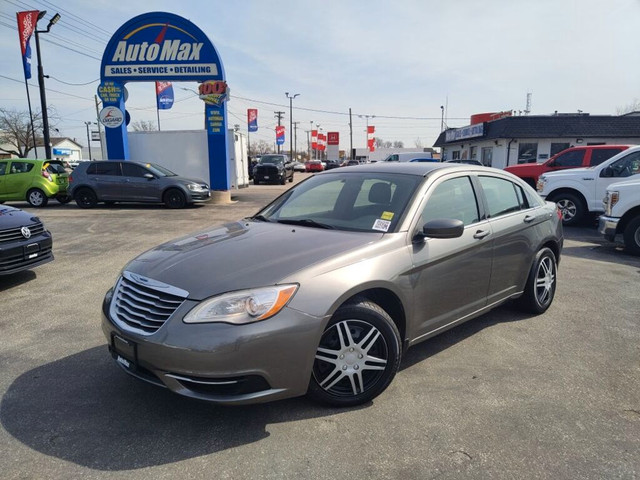 2013 Chrysler 200 LX NO ACCIDENTS-ONE OWNER!! in Cars & Trucks in Sarnia