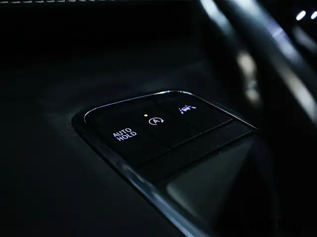 2024 Cadillac Escalade Premium Luxury with Air Ride Adaptive Sus in Cars & Trucks in Laval / North Shore - Image 26
