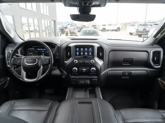 2020 GMC Sierra 3500 Denali in Cars & Trucks in Saskatoon - Image 8