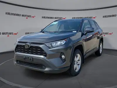 Engine: Gas 4cyl 2.5L L/100Km City: 8.5 L/100Km Hwy: 6.8 Safety Equipment Electronic Stability Contr...