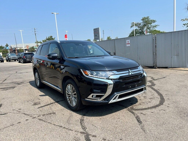 2019 Mitsubishi Outlander PHEV GT | HYBRID | SUNROOF | HEATED SE in Cars & Trucks in Oakville / Halton Region