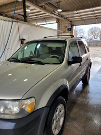 2005 Ford Escape XLT