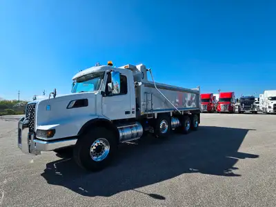 2026 Volvo VHD 8x4 Tri Axle Dump for Sale Lanua 21ft Dump box being installed. Ready for June 2025 F...