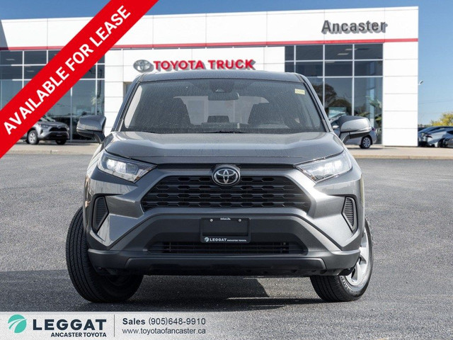 2022 Toyota RAV4 LE FWD in Cars & Trucks in Hamilton - Image 2