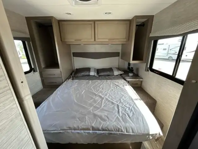 2023 Thor Motor Coach Four Winds 28Z in RVs & Motorhomes in Red Deer - Image 21
