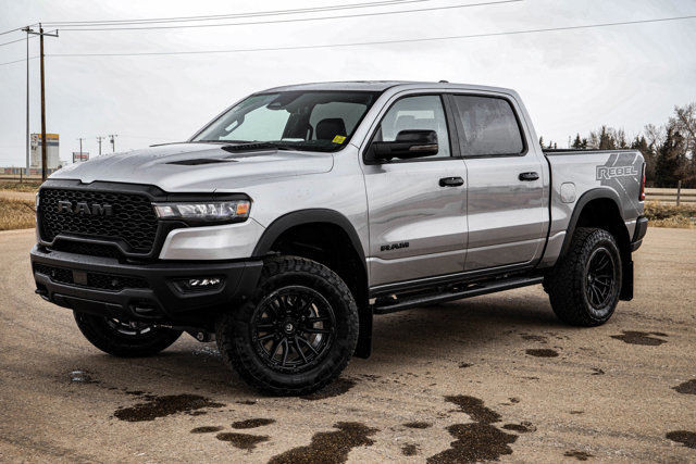 2025 Ram 1500 LIFTED LEATHER LOADED REBEL CREWCAB 4X4 SUNROOF in Cars & Trucks in Strathcona County