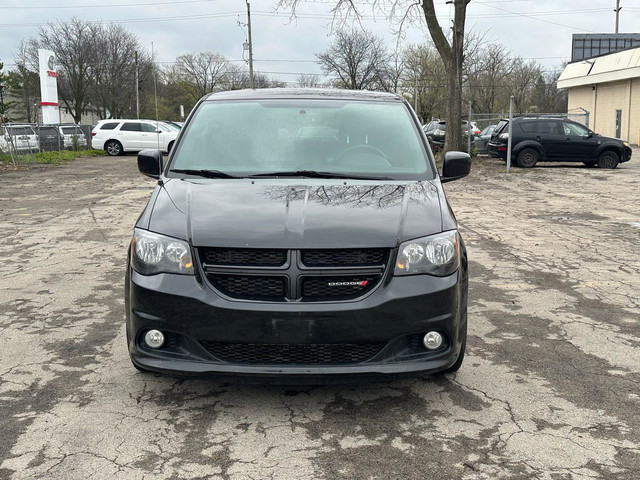 2017 DODGE GRAND CARAVAN GT FWD I CLEAN CARFAX I LOADED I LEATHE in Cars & Trucks in Hamilton - Image 2