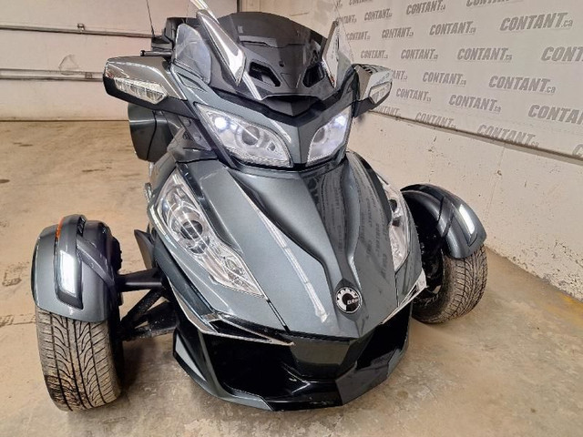 2017 Can-Am SPYDER RT LIMITED SE6 in Touring in Laval / North Shore - Image 3