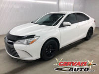 2017 Toyota Camry LE Mags A/C Caméra