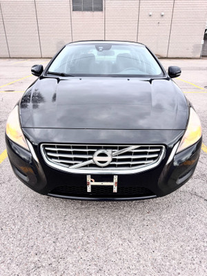 2012 Volvo S60 4 door