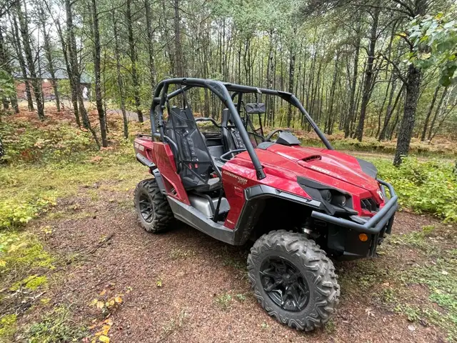 2018 CANAM COMMANDER XT 1000 (FINANCING AVAILABLE) in ATVs in Strathcona County - Image 4