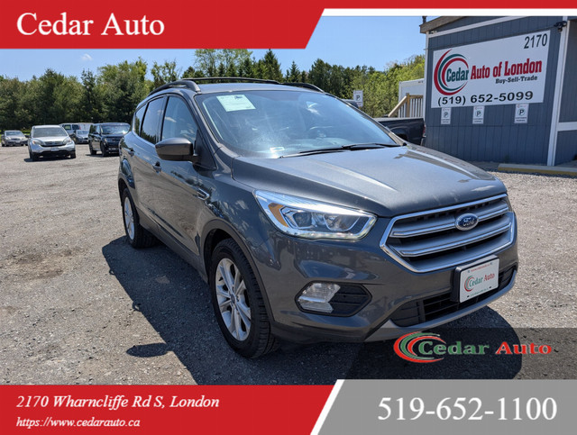 2017 Ford Escape 2 YEAR POWERTRAIN WARRANTY | SE Leather in Cars & Trucks in London - Image 4