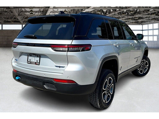2023 Jeep Grand Cherokee 4xe Trailhawk | Vented Leather | Adv Pr in Cars & Trucks in Mississauga / Peel Region - Image 2
