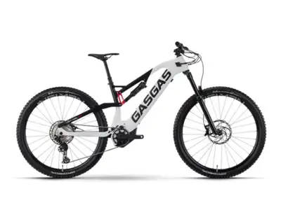 2023 GASGAS G Light Trail 2.0 THE BEST OF BOTH WORLDS Mountain biking with boost engaged. The G Ligh...